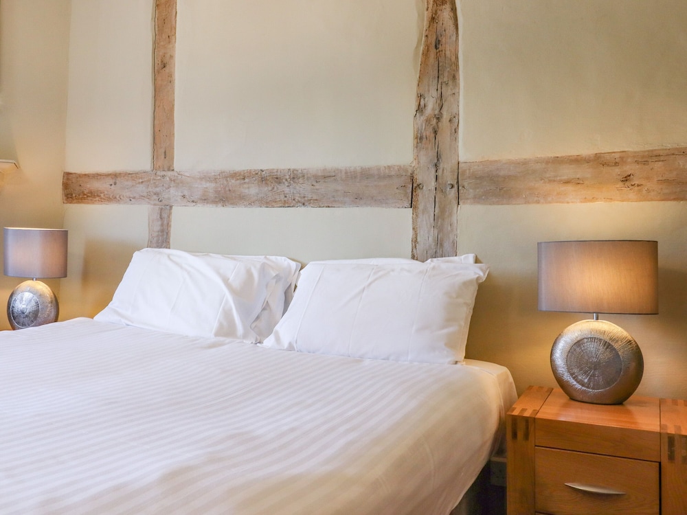 Solton Manor