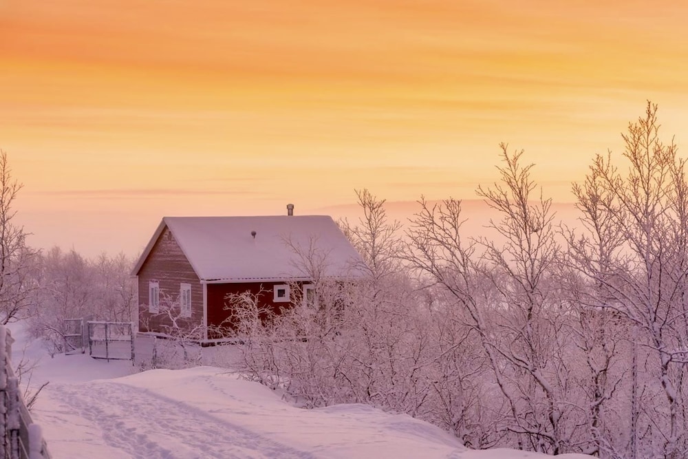 Aurora Village Murmansk