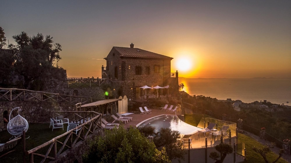 Villa Le Rondini in Massa Lubrense view 3