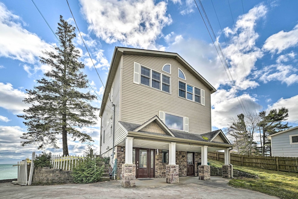 East Tawas Home w/ Patio, Lake Huron On-site view 2