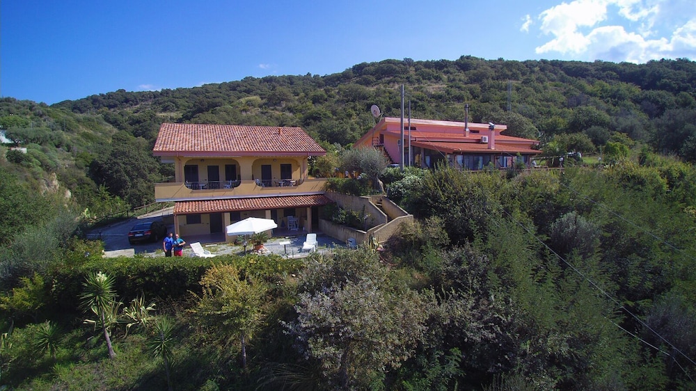 Baciati dal Sole photo 2