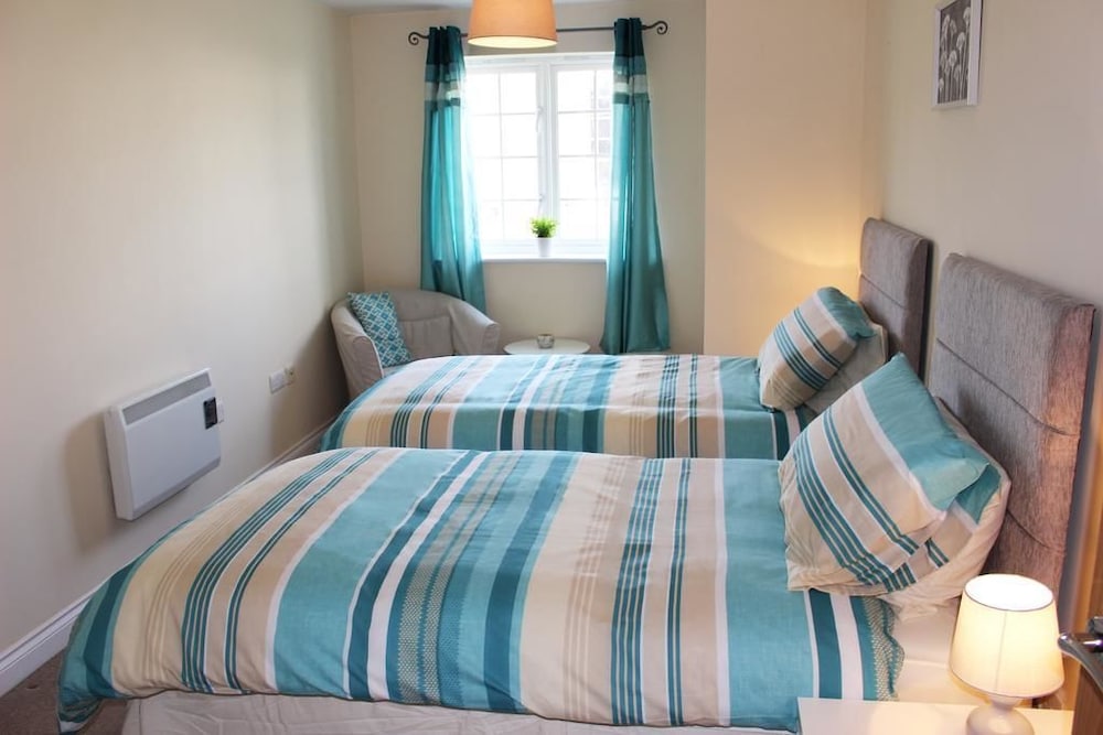 Glover Apartment
