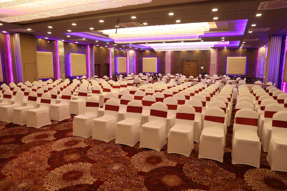 meeting & event spaces