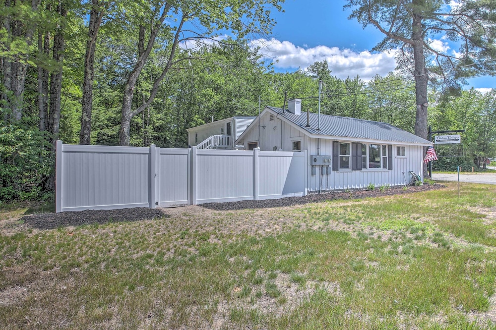 Charming Bridgeton Condo ~ 2 Mi to Long Lake! view 5
