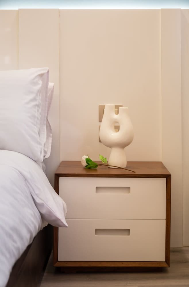 Xuru Stays I The Sleek & Ritzy 2 BDR 15 min From CAI Airpt