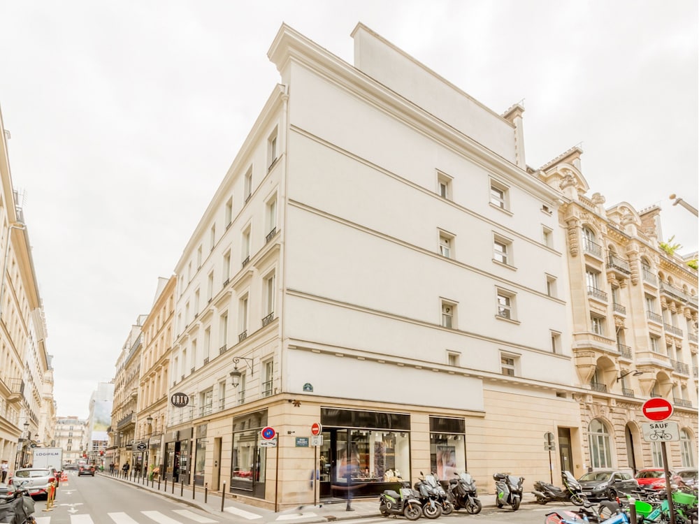 Merveil Luxury Suites - Opera - Volney I-II