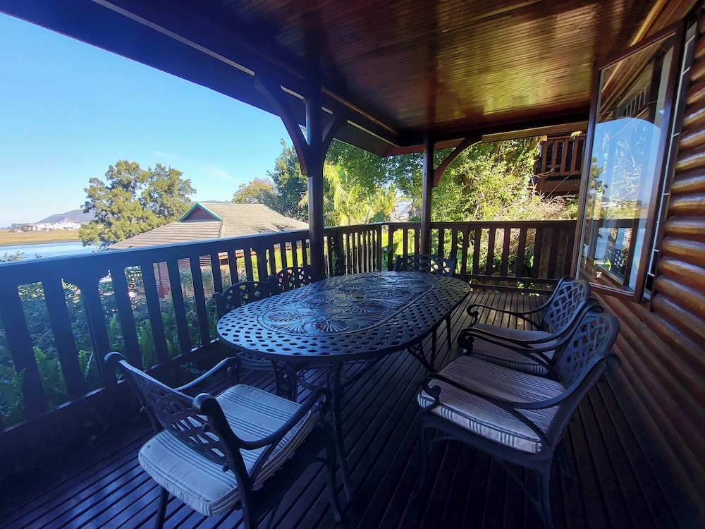 Knysna River Club by First Private Stays