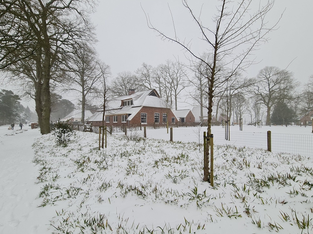 Charming Holiday Home in Nijverdal with Hot Tub view 2