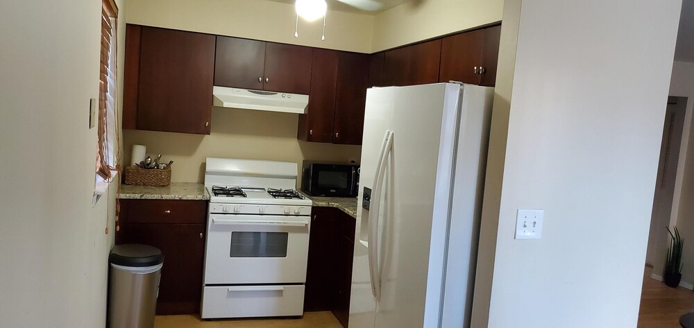 New Jersey Rental One-bedroom Condo view 5
