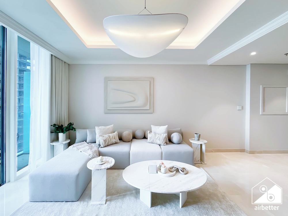 Luxury Beachfront Stay Palm Jumeirah