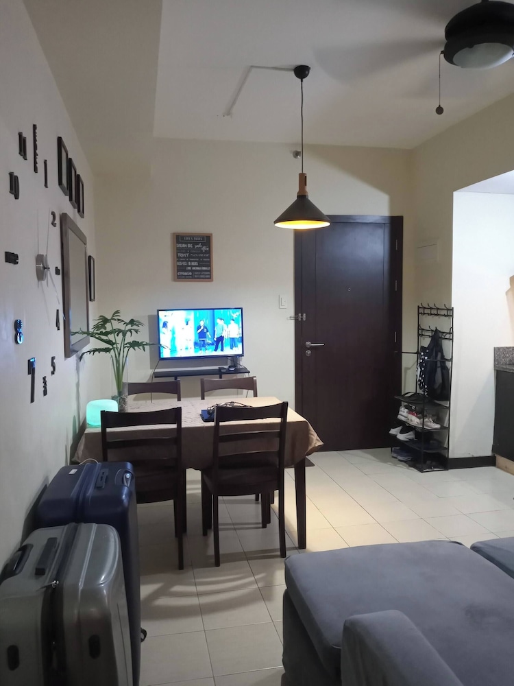 Condo Staycation in SLP Bangkal Makati