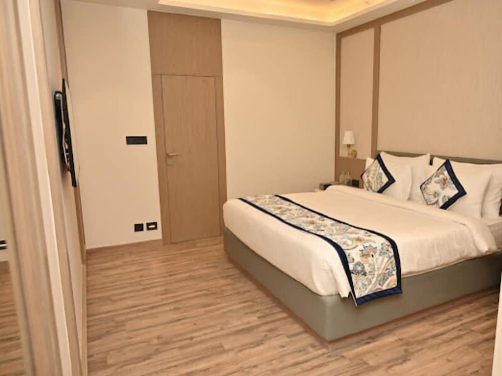 Arth Boutique Hotel