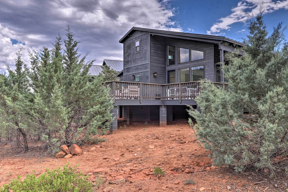 Fire Pit, Deck & Mtn Views: Upscale Pine Cabin! view 5