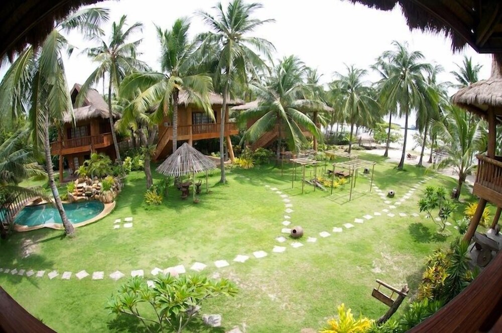 Hoyohoy Villas