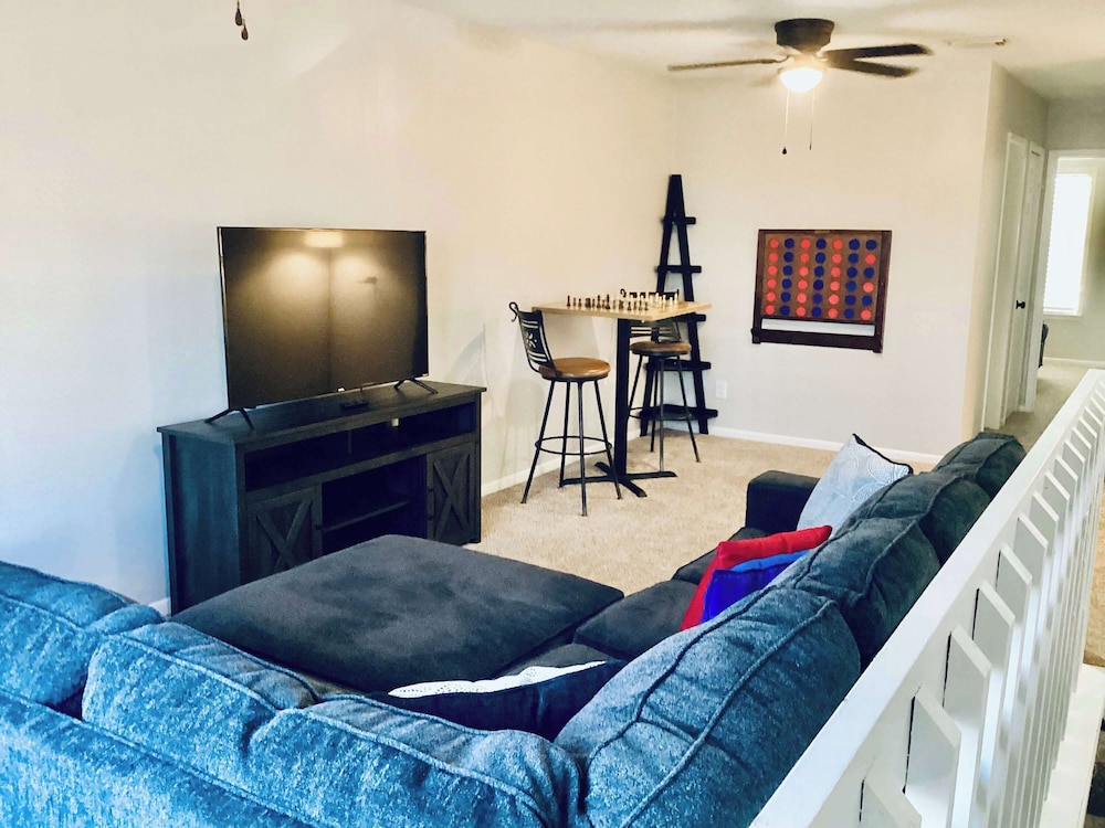 Marina Maison 2bdr Condo