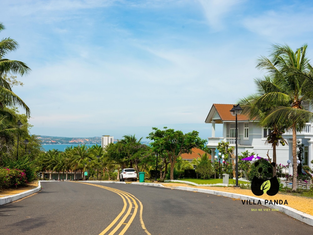 Villa Panda at Sea Links Golf Resort