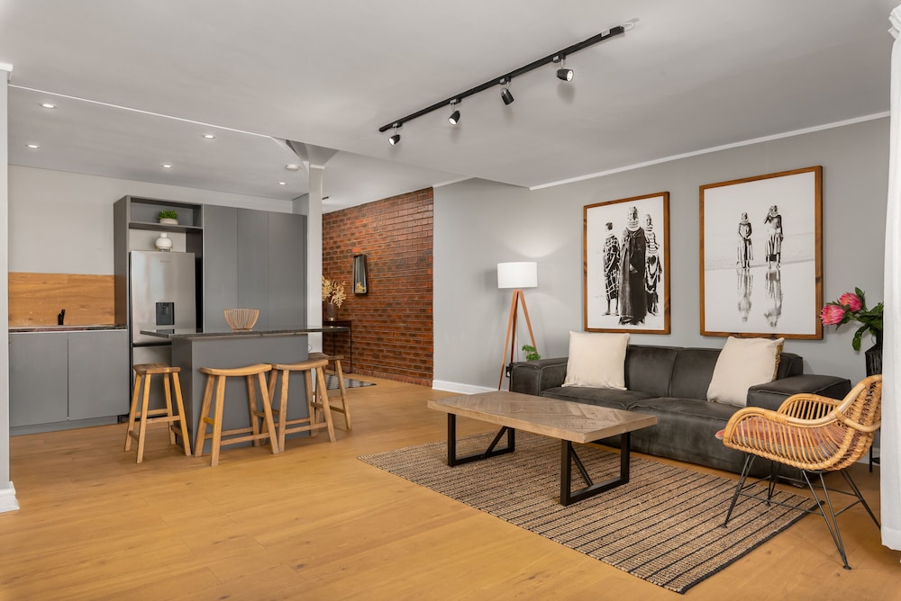 Rockwell 220 by Ctha