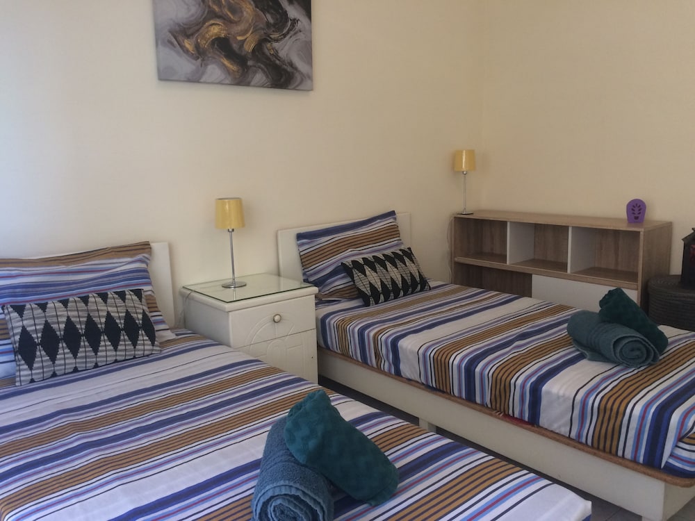 Maltese Rooms