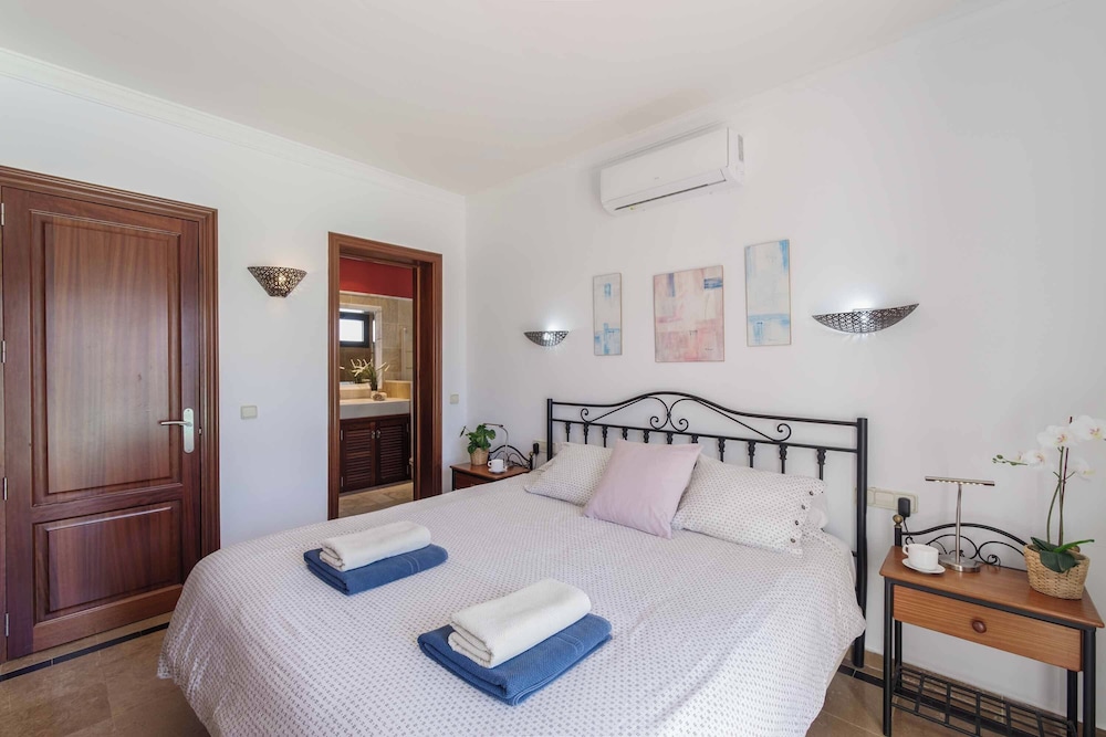 Villa Faroles