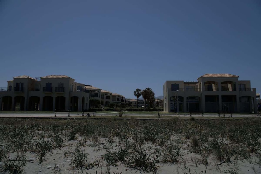 Villa Elias 2BR Lower Apt with Pool
