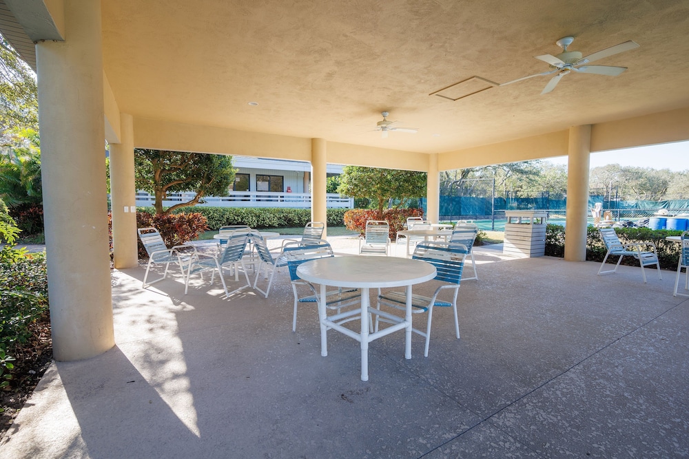 Sea Woods Villa 4406