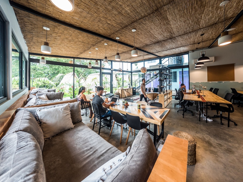 Selina La Fortuna - Hostel