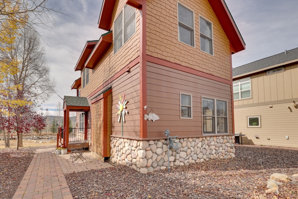 Granby Riverfront Cabin w/ Deck & Mountain View! view 4