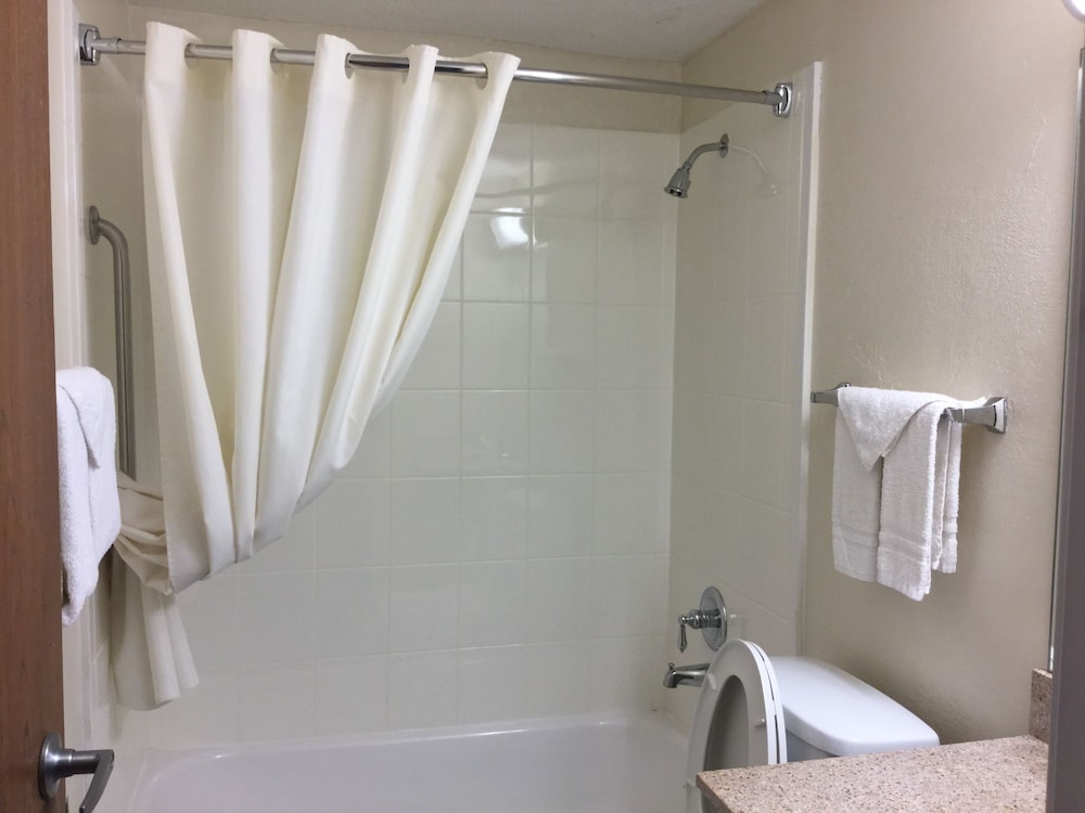 Americas Best Value Inn Jefferson City