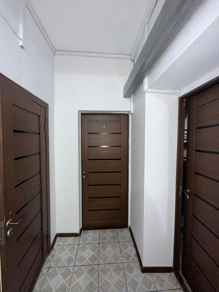 Rooms Tolebi.