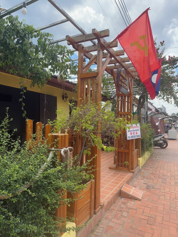 PP Guesthouse LPB