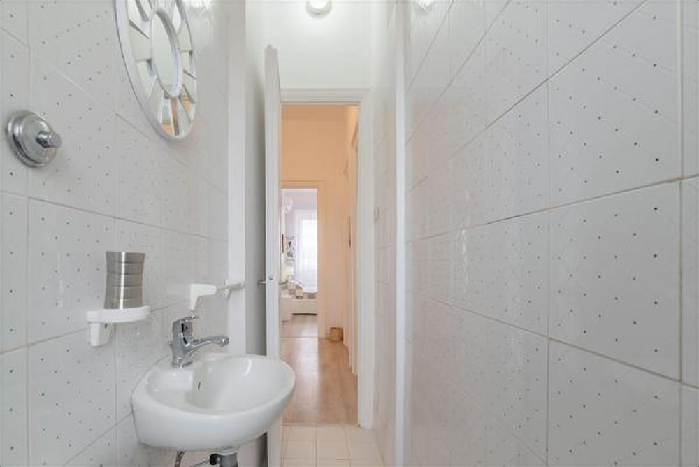 San Pietro Roomy Flat