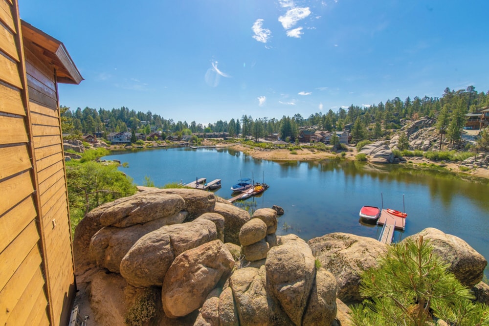 Boulder Cove Lakefront Estate