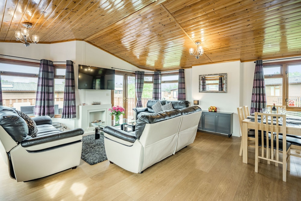 Lakeview Lodge