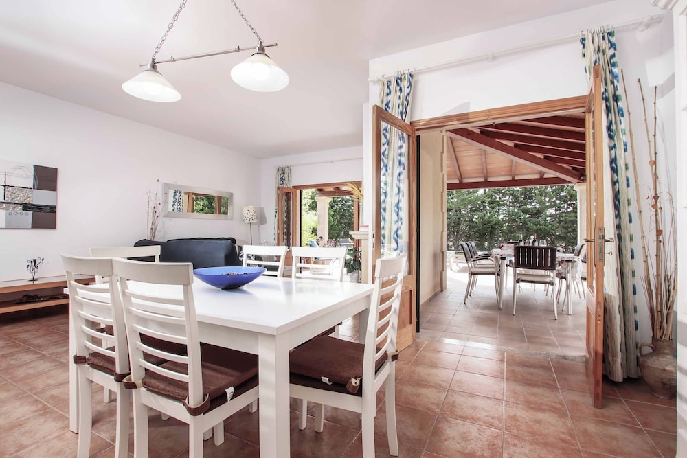 Villa Punta Colet