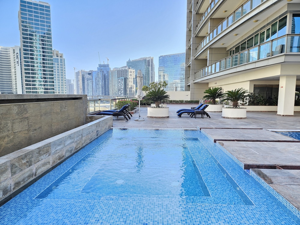 Vacay Lettings - 8 Boulevard Walk