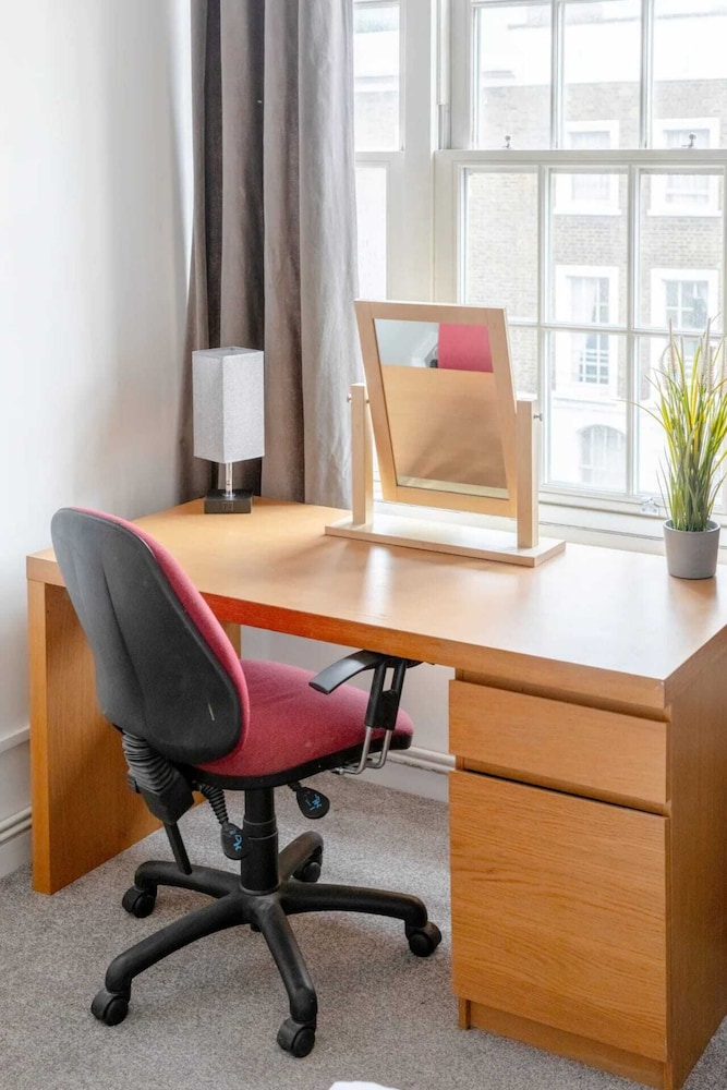 3BD Flat in the Heart of Camden Town