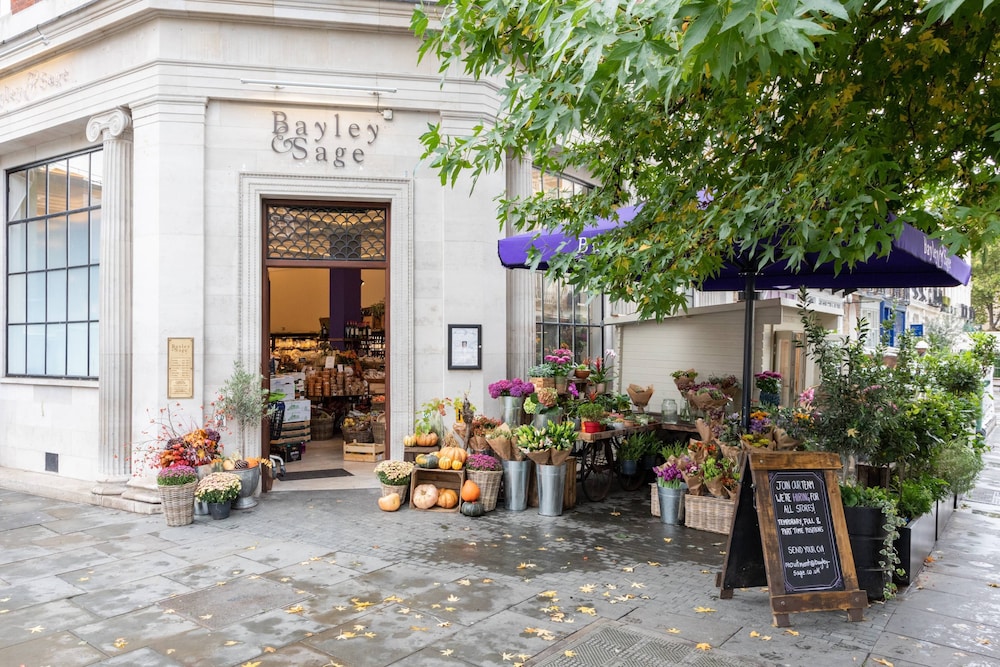 Winchester Street III by Onefinestay