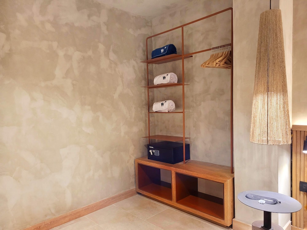 w Modern 2BR Escape in El Poblado