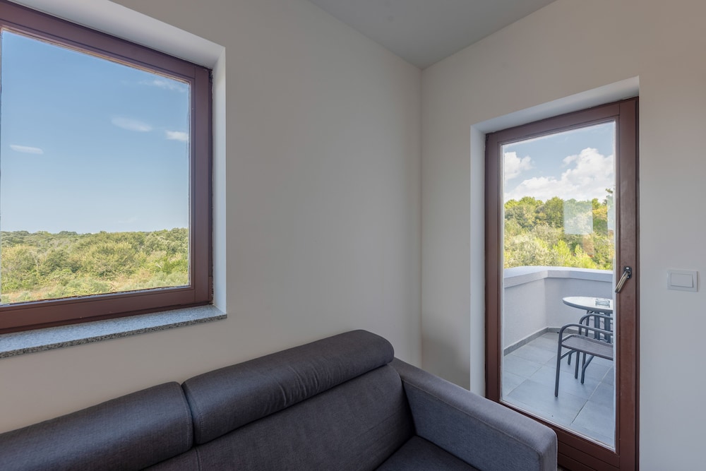 Aparthotel Plat