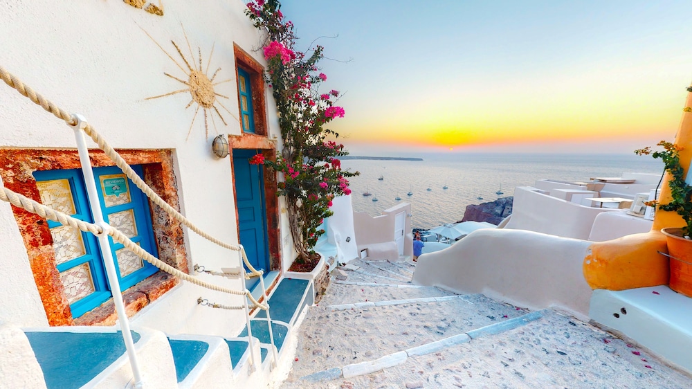 Santorini Paradise
