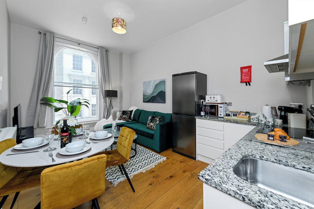 Market Street Apartment 3A Flat 1