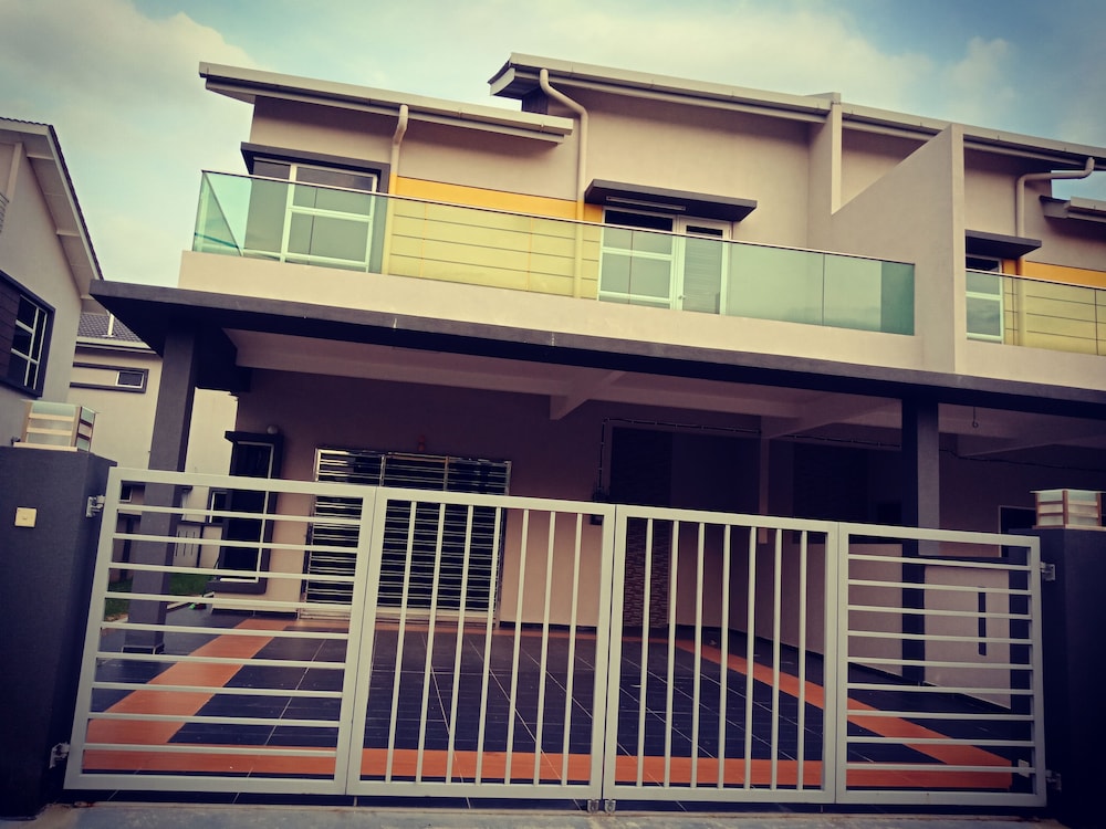 Thibas Homestay Sungai Pelek photo 8