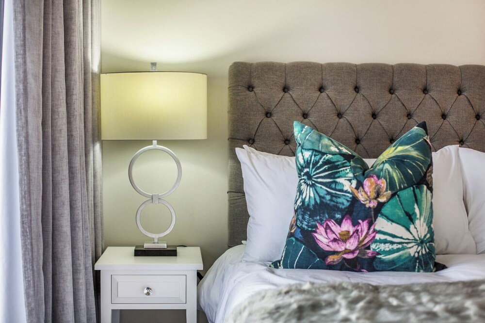 Docklands Deluxe Apartments by ITC Hospitality