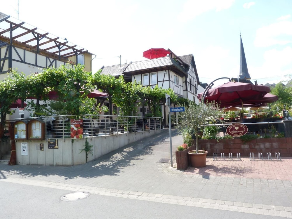 Photo 45