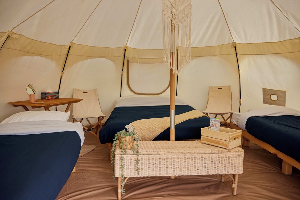 Hôtel UNIQ - Domaine Saint-Bernard-4