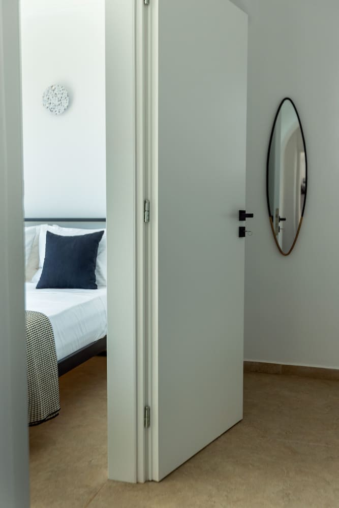 Apellon Mykonos Luxury Seaview Retreat