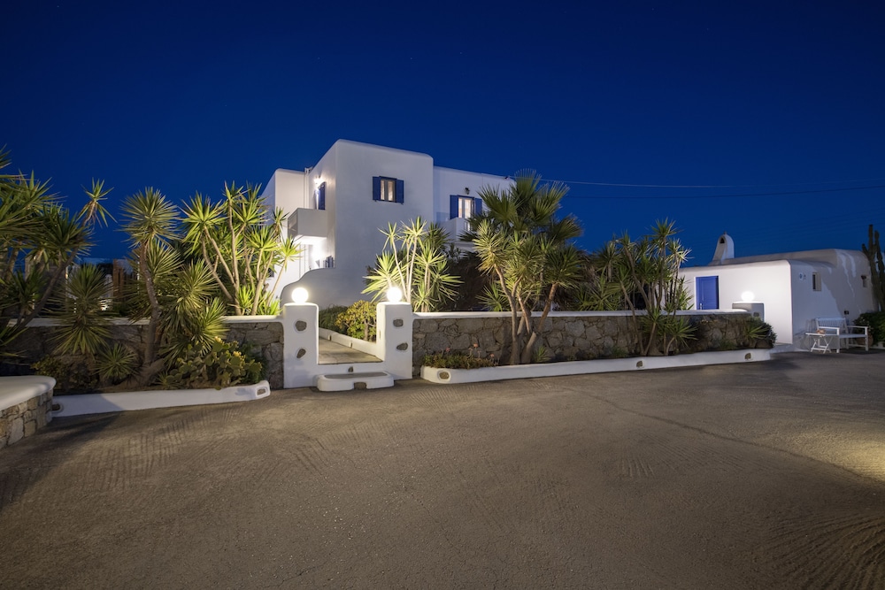 Stavroula Studios