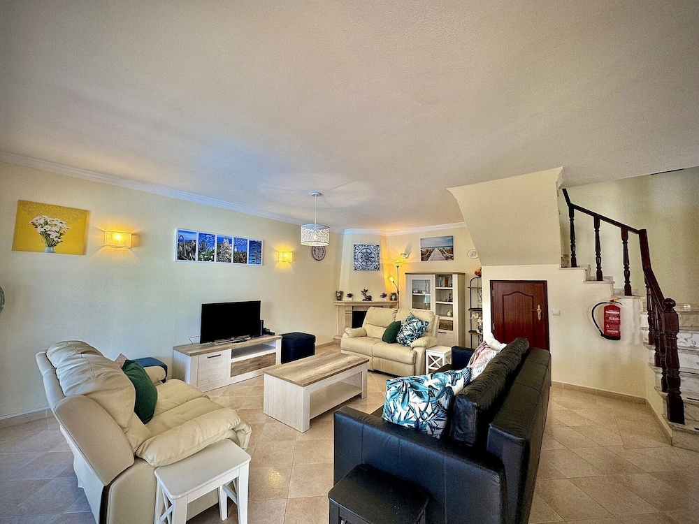 Albufeira Summer Villa 1 by Homing