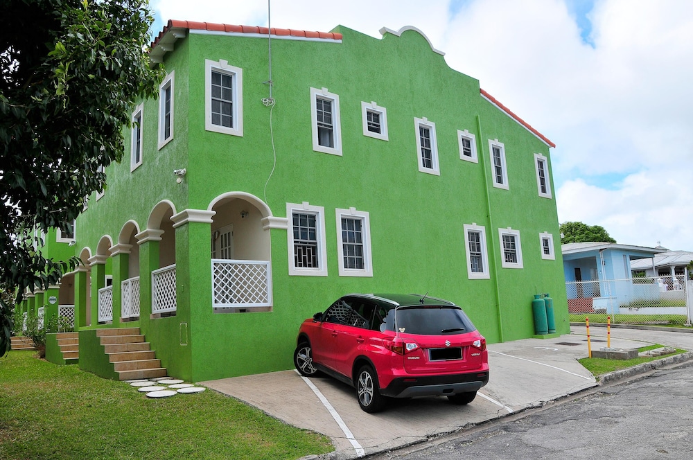 ZenBreak - Anidale Spacious Condo