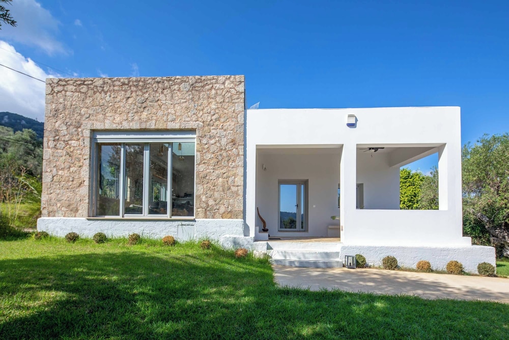 Villa Alkyoni Mare